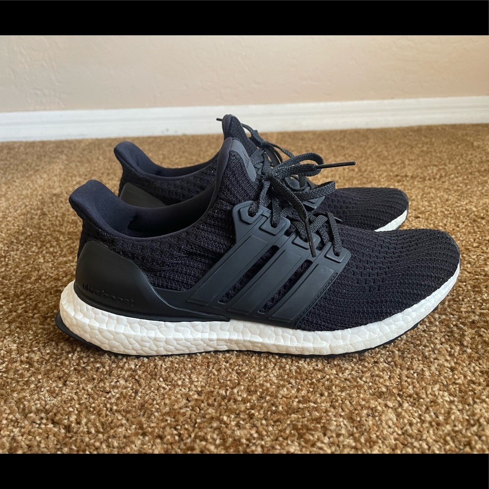 Adidas Women's Ultraboost 4.0 DNA Running Shoes